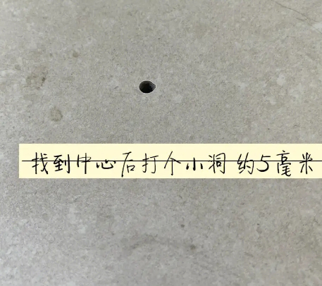 孝昌瓷砖空鼓维修公司专业解答在瓷砖铺贴过程中，如果砂料搅拌不均匀，将会带来以下问题